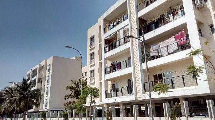 2 Bhk Resale Apartments at Arihant Escapade