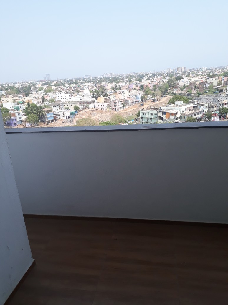 3 bhk Resale Apartment at Arihant Panache