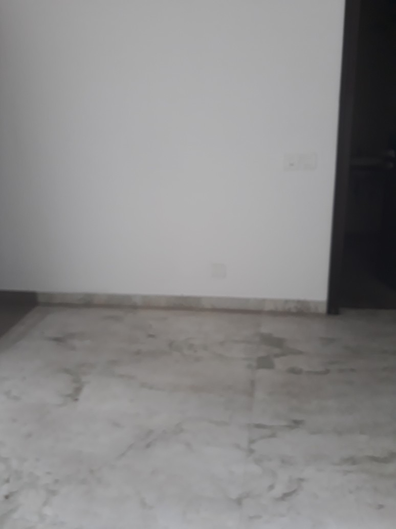 3 bhk Resale Apartment at Arihant Panache